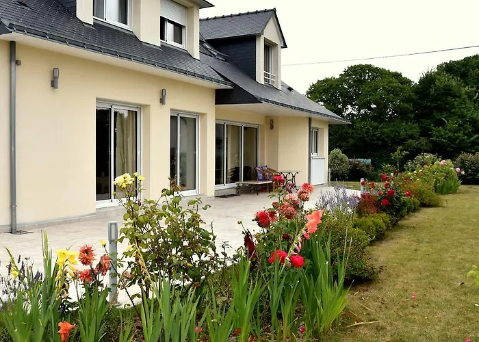 城堡别墅酒店 *